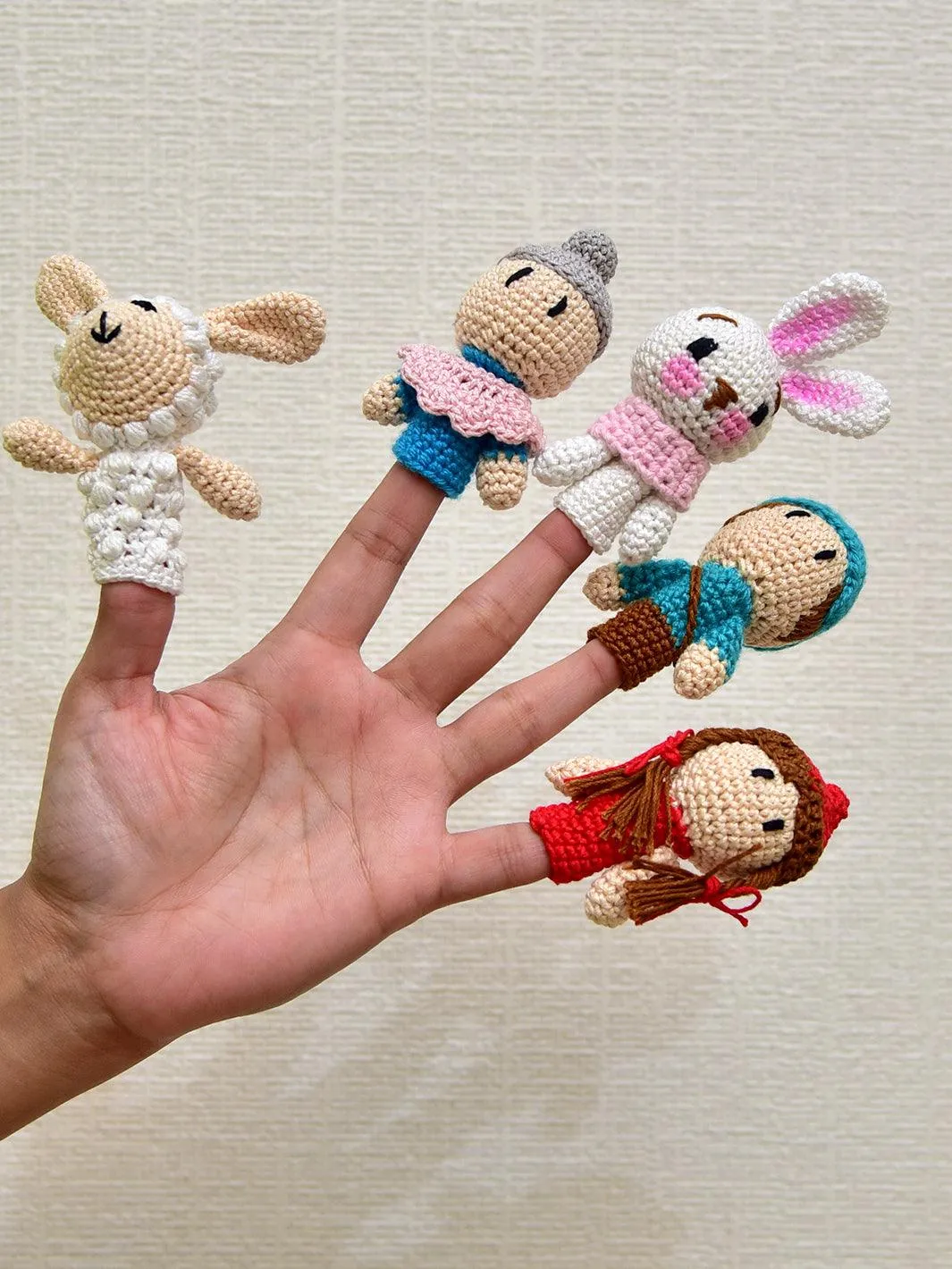 Wild animals Crochet Finger Puppet